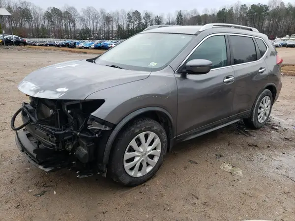 JN8AT2MT2HW386140 2017 NISSAN ROGUE - Image 1