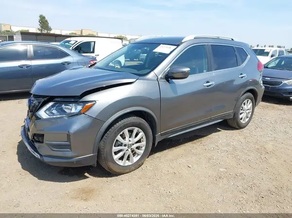 JN8AT2MT2HW387918 2017 NISSAN ROGUE - Image 2