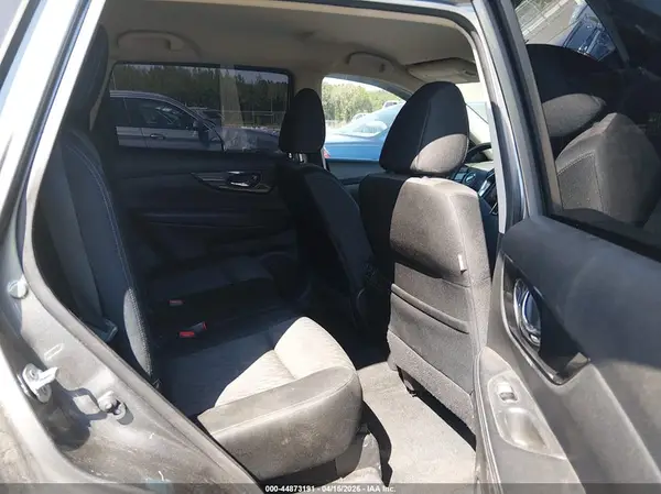 JN8AT2MT2HW388129 2017 NISSAN ROGUE - Image 8