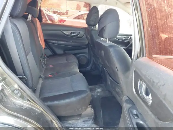 JN8AT2MT2HW393332 2017 NISSAN ROGUE - Image 8