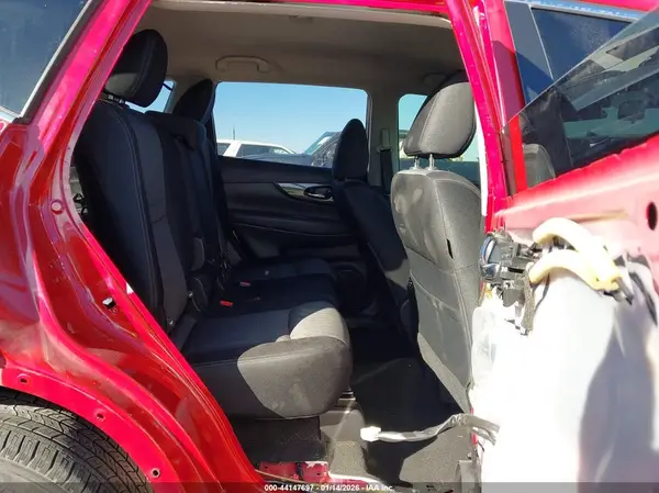 JN8AT2MT2HW393525 2017 NISSAN ROGUE - Image 8