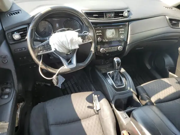 JN8AT2MT2HW394657 2017 NISSAN ROGUE - Image 8