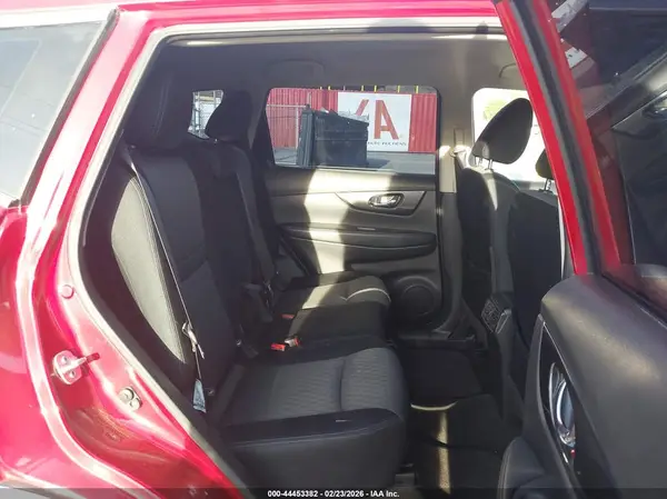 JN8AT2MT2HW394822 2017 NISSAN ROGUE - Image 8