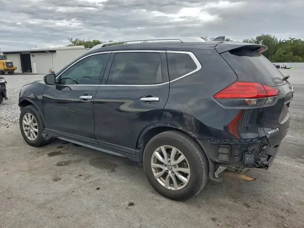 JN8AT2MT2HW398952 2017 NISSAN ROGUE - Image 2