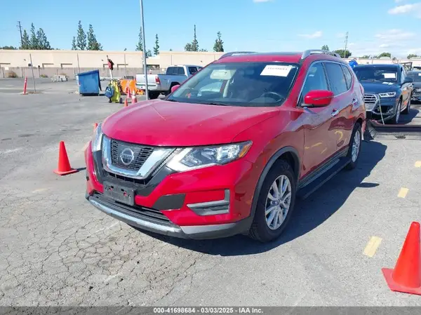 JN8AT2MT2HW400778 2017 NISSAN ROGUE - Image 2