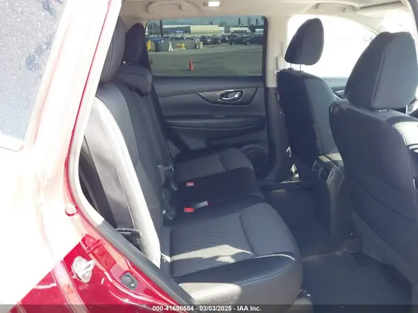 JN8AT2MT2HW400778 2017 NISSAN ROGUE - Image 8