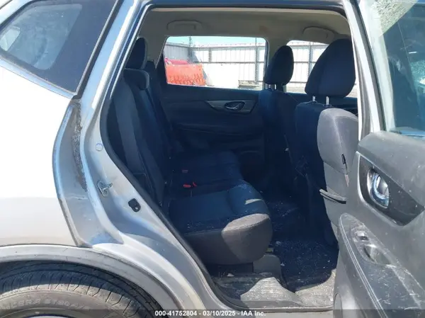JN8AT2MT2HW401798 2017 NISSAN ROGUE - Image 8