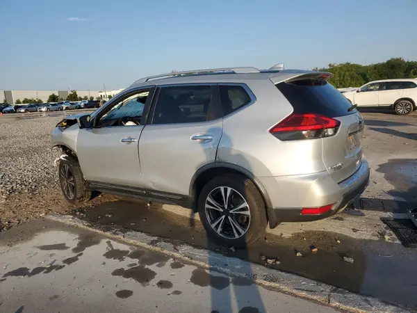 JN8AT2MT2HW402725 2017 NISSAN ROGUE - Image 2