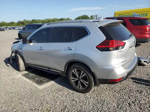 JN8AT2MT2HW405334 2017 NISSAN ROGUE - Image 2