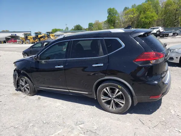 JN8AT2MT2HW407990 2017 NISSAN ROGUE - Image 2