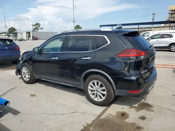 JN8AT2MT2JW450201 2018 NISSAN ROGUE - Image 2