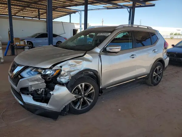 JN8AT2MT2JW453647 2018 NISSAN ROGUE - Image 1