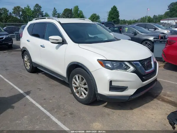 JN8AT2MT2JW455348 2018 NISSAN ROGUE - Image 1