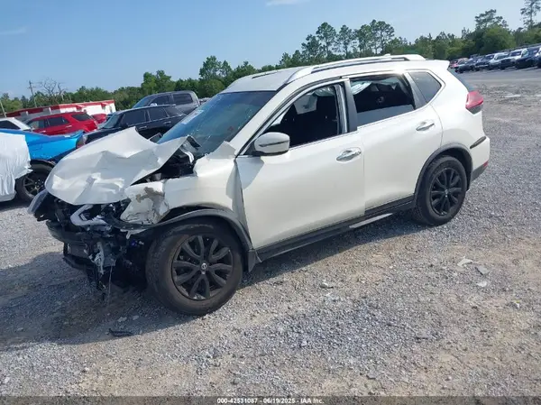 JN8AT2MT2JW456614 2018 NISSAN ROGUE - Image 2
