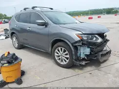 JN8AT2MT2JW459044 2018 NISSAN ROGUE