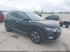 JN8AT2MT2JW459982 2018 NISSAN ROGUE