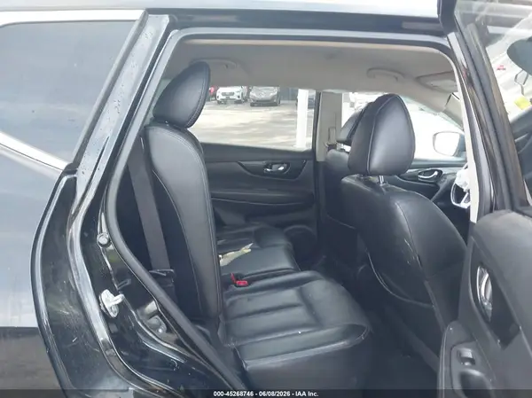 JN8AT2MT2JW462185 2018 NISSAN ROGUE - Image 8