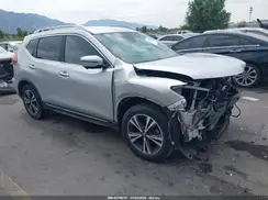 JN8AT2MT2JW465247 2018 NISSAN ROGUE