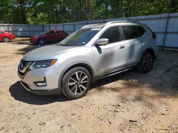 JN8AT2MT2JW468035 2018 NISSAN ROGUE - Image 1