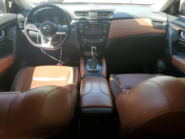 JN8AT2MT2JW468035 2018 NISSAN ROGUE - Image 8