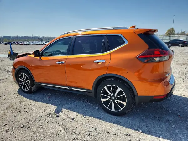 JN8AT2MT2JW468374 2018 NISSAN ROGUE - Image 2