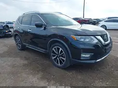 JN8AT2MT2JW469475 2018 NISSAN ROGUE