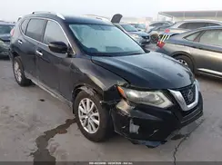 JN8AT2MT2JW470285 2018 NISSAN ROGUE