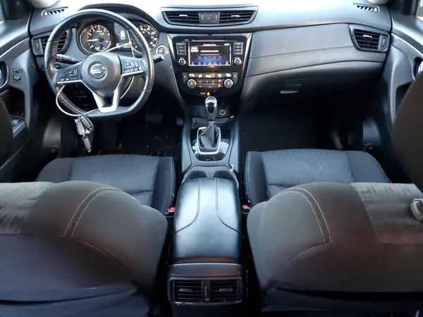 JN8AT2MT2JW470643 2018 NISSAN ROGUE - Image 8