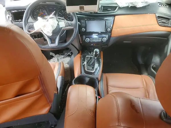 JN8AT2MT2JW485272 2018 NISSAN ROGUE - Image 8