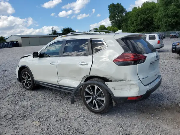JN8AT2MT2JW485630 2018 NISSAN ROGUE - Image 2