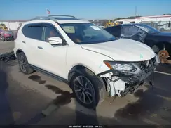 JN8AT2MT2JW489211 2018 NISSAN ROGUE