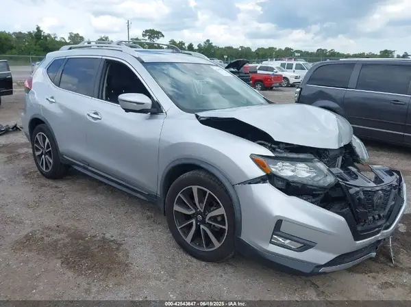 JN8AT2MT2JW489368 2018 NISSAN ROGUE - Image 1