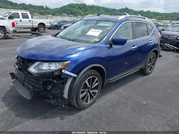JN8AT2MT2JW489497 2018 NISSAN ROGUE - Image 2