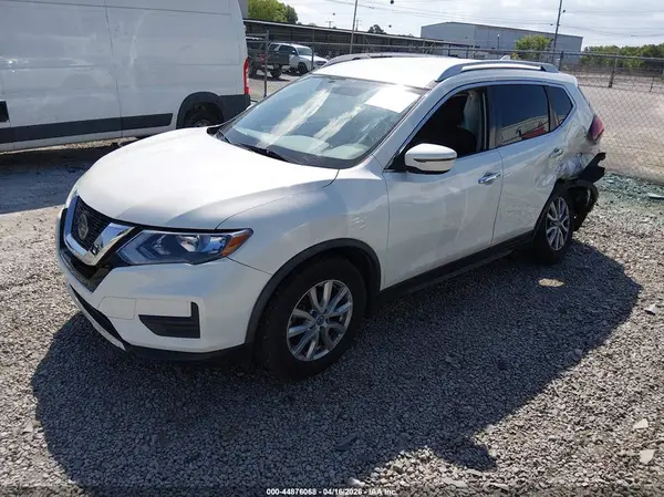 JN8AT2MT2JW489709 2018 NISSAN ROGUE - Image 2