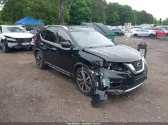 JN8AT2MT2JW489967 2018 NISSAN ROGUE