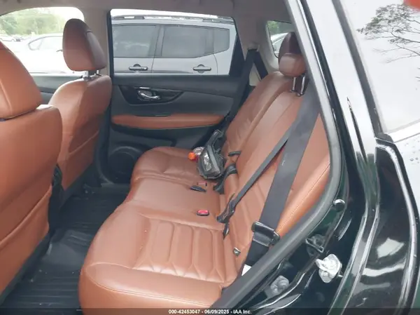 JN8AT2MT2JW489967 2018 NISSAN ROGUE - Image 8