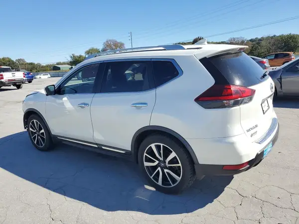 JN8AT2MT2JW490228 2018 NISSAN ROGUE - Image 2