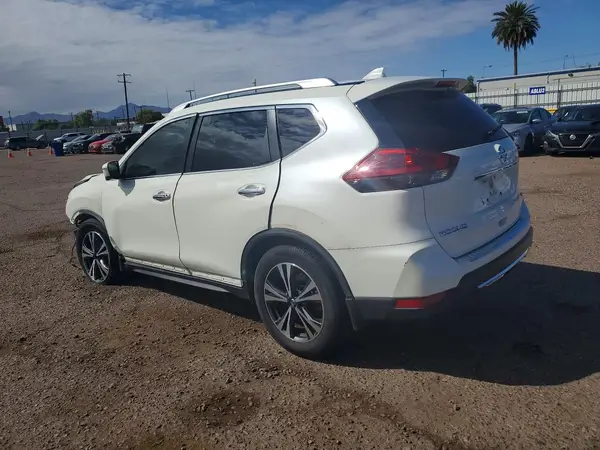 JN8AT2MT2JW492190 2018 NISSAN ROGUE - Image 2
