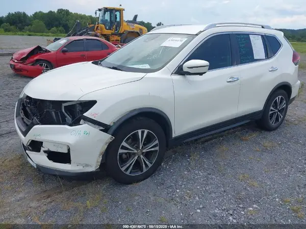 JN8AT2MT2KW255491 2019 NISSAN ROGUE - Image 2