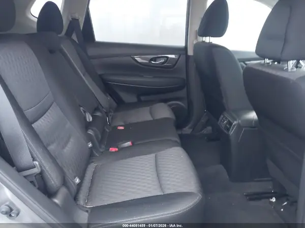 JN8AT2MT2KW255796 2019 NISSAN ROGUE - Image 8