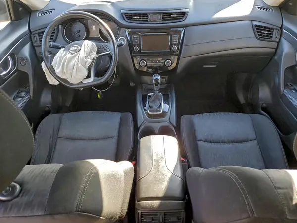 JN8AT2MT2KW257113 2019 NISSAN ROGUE - Image 8