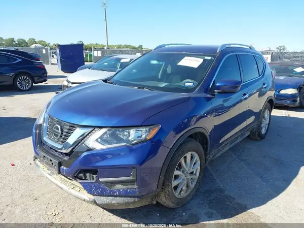JN8AT2MT2KW260478 2019 NISSAN ROGUE - Image 2
