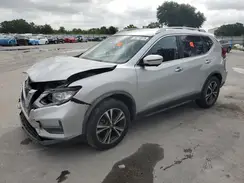 JN8AT2MT2KW262568 2019 NISSAN ROGUE