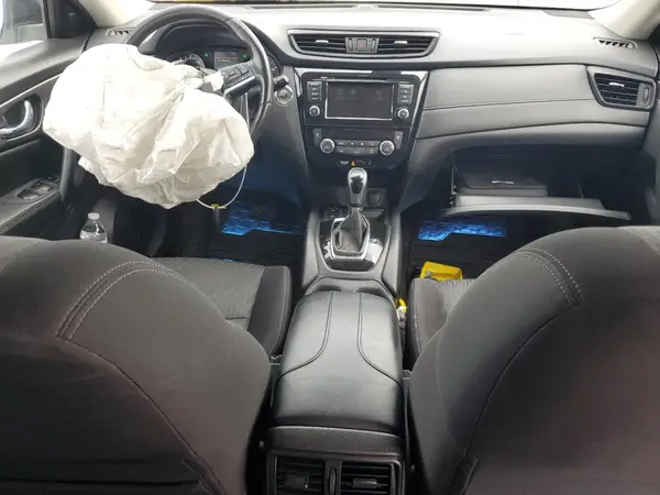 JN8AT2MT2KW262568 2019 NISSAN ROGUE - Image 8