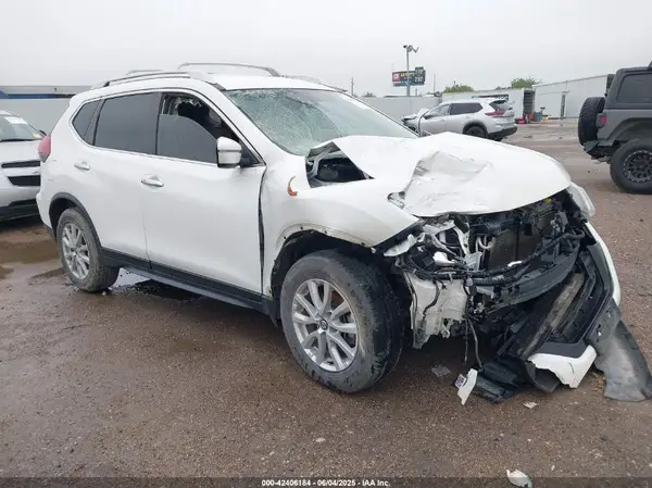 JN8AT2MT2KW263638 2019 NISSAN ROGUE - Image 1