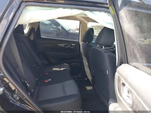 JN8AT2MT2KW263641 2019 NISSAN ROGUE - Image 8