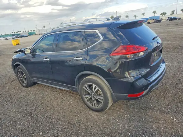 JN8AT2MT2KW267401 2019 NISSAN ROGUE - Image 2