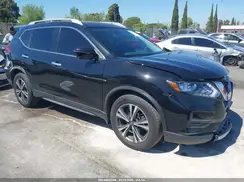 JN8AT2MT2KW267561 2019 NISSAN ROGUE