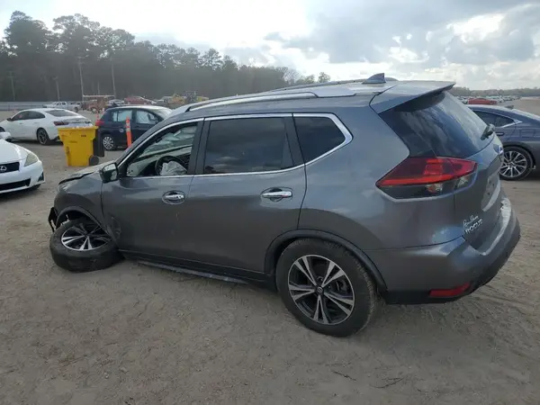 JN8AT2MT2KW268080 2019 NISSAN ROGUE - Image 2