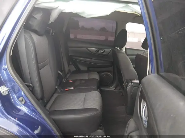 JN8AT2MT2KW503349 2019 NISSAN ROGUE - Image 8